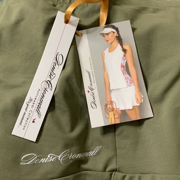 Denise Cronwall Activewear NWT Army of Lovers Racerback Top & Skort Set-Green - Picture 8 of 9